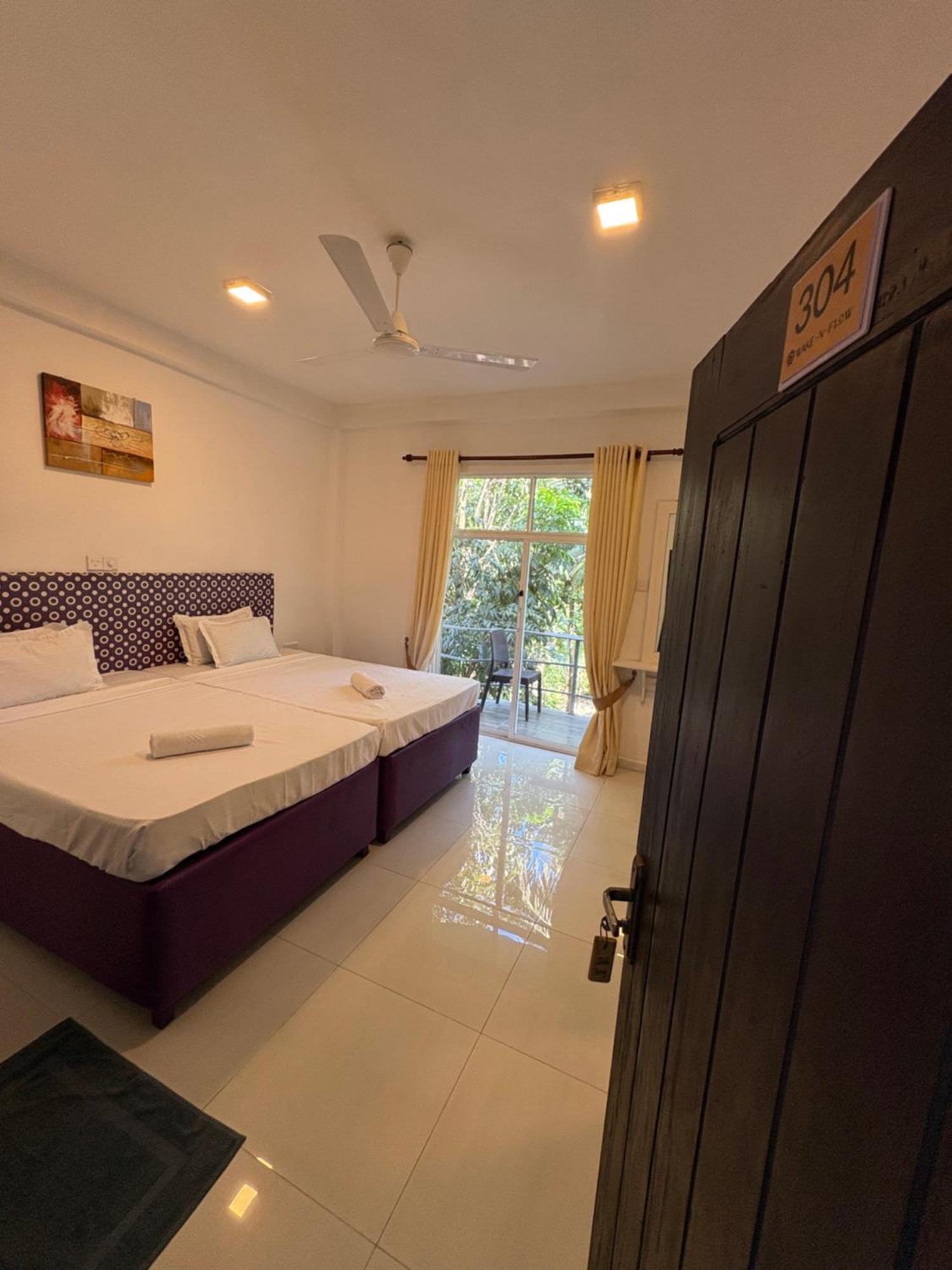Wake N Flow, Weligama Exterior foto